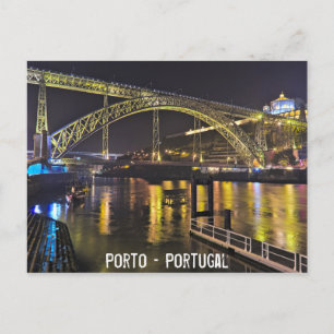 Postal Porto - Portugal. Escena nocturna cerca del río Do