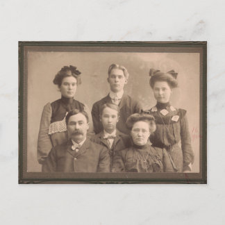 Postal Portrat Vintage Family