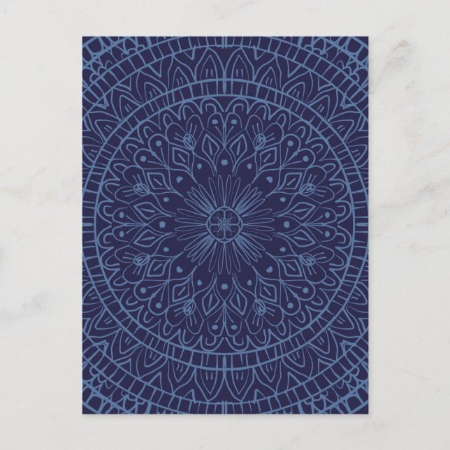 Postal Postcard con diseño de mandala azul profundo (Anverso)