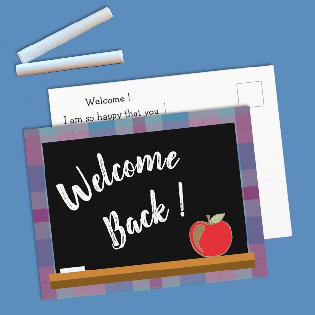Postal Postcard de la plantilla de texto de regreso a la  (Minimalist welcome back-to-school postcard .
)