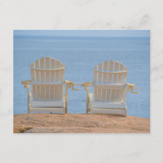 Postal Postcard de las sillas de Adirondack de la costa