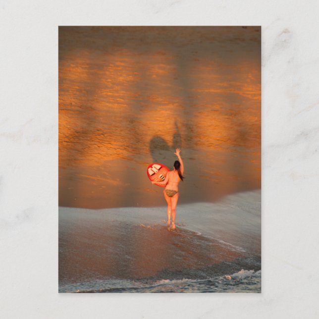 Postal Postcard del Chica surfista (Anverso)