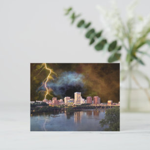 Postal Postcard del Skyline de Stormy Richmond