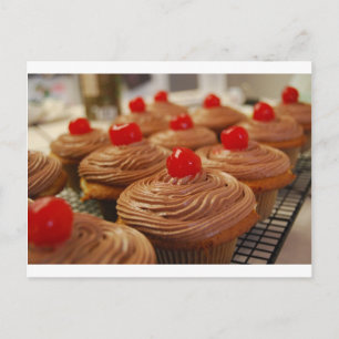 Postal Postcard horizontal de cupcakes Yumys