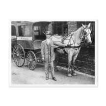 Postman de época con carretilla de caballos y bugg