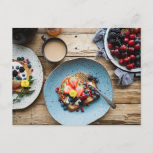 Postal Posttravesía de postres de fresa de arándanos