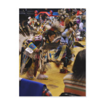 PowWow del nativo americano de la danza de guerra