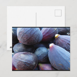 Postal Primer plano de fruta de higo púrpura