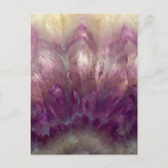 Postal Primer plano de una amatista morada (Anverso)