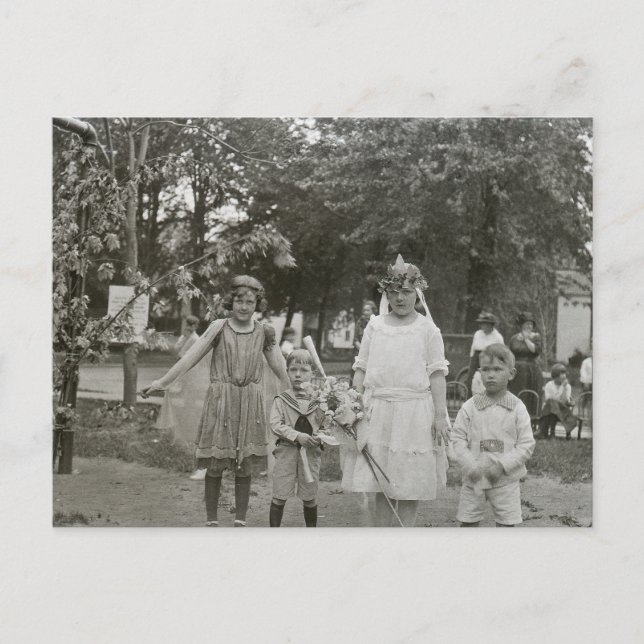 Postal Princesas de hadas (y hermanos pequeños) (Anverso)