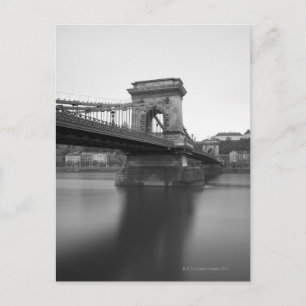 Postal Puente de la cadena Szechenyi y Danubio