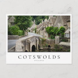 Postal Puente en el castillo Combe en Cotswolds, Inglater