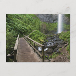 Postal Puente en Latourell Falls, Columbia River Gorge,