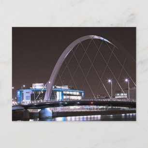 Postal Puente Postcard Glasgow Squinty