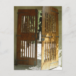 Postal Puerta