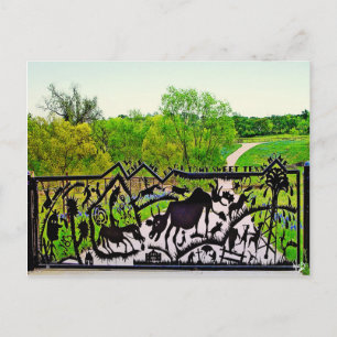 Postal Puerta De Arte metalizado En Willow City Loop, TX