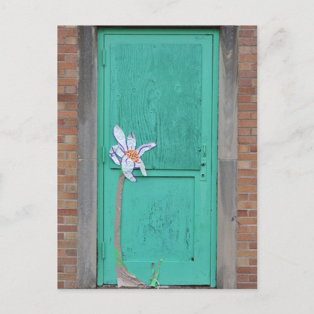 Postal Puerta turquesa con flor de papel en todas las oca (Anverso)