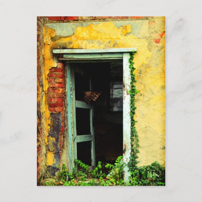 Postal Puerta vieja en casa abandonada en el aeropuerto d (Anverso)