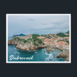 Postal Puerto de Dubrovnik y centro de la ciudad<br><div class="desc">Pintura de la fortaleza Lovrijenac y el centro histórico de la ciudad en Dubrovnik,  Croacia. Vista desde arriba del puerto de Dubrovnik y del casco antiguo.</div>