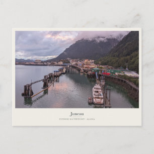 Postal Puerto de Juneau con suave luz de atardecer