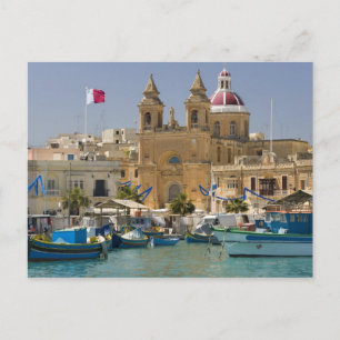 Postal Puerto de Marsaxlokk en la isla del Mediterráneo
