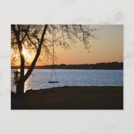 Postal Puesta de sol de la primavera en el río Elizabeth