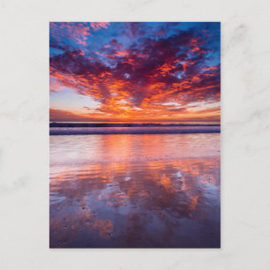 Postal Puesta de sol roja sobre el mar, California
