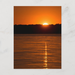 Postal Puesta de sol sobre el embalse del lago Canyon