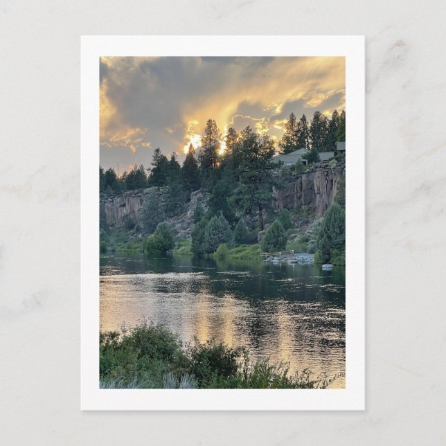 Postal Puesta de sol sobre un río (Anverso)