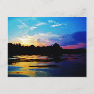 Postal Puesta del sol del arco iris en el lago de la