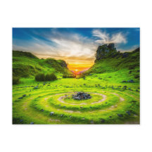 Punto de referencia al atardecer