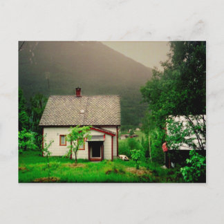 Postal Quaint Norwegian Cottage