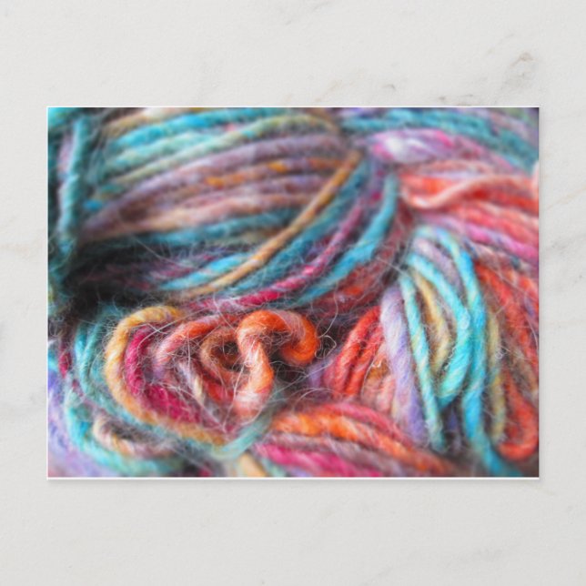 Postal Rainbow Yarn Bundle (Anverso)