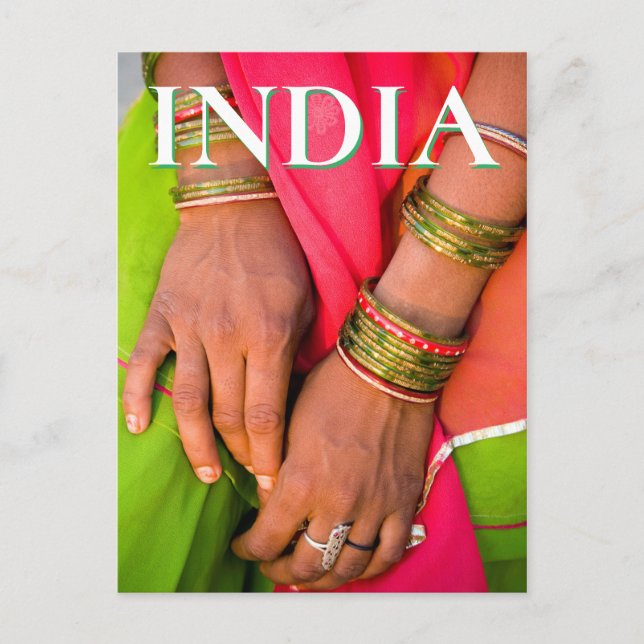 Postal Rajastán cerca de las manos de la mujer (Anverso)