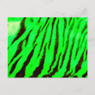 Postal Rayas de tigre verde salvaje y vibrante