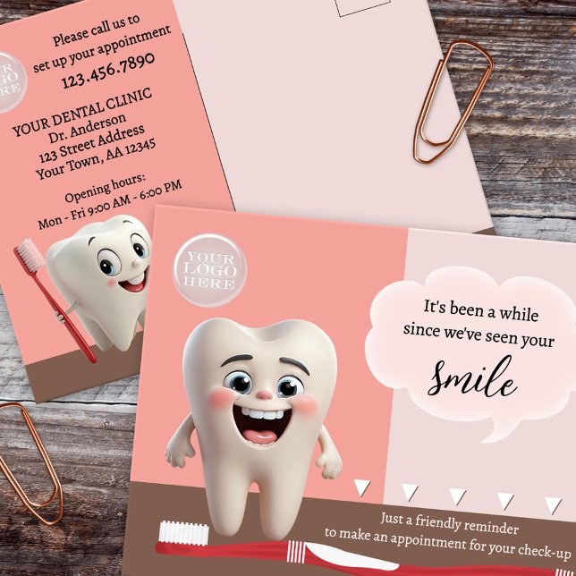 Postal Recordatorio de citas dentales (Dental appointment reminder postcard featuring cute molars with a smile and toothbrush)