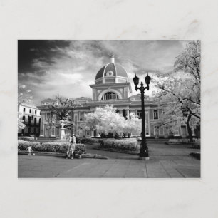 Postal Red Infra del Parlamento en Cienfuegos Cuba