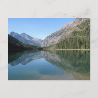 Postal Reflexión sobre el lago Avalanche