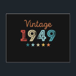 Postal Regalo Retro Cumpleaños 80 Vintage 1949 para ochen<br><div class="desc">Este diseño retro de cumpleaños 80 Vintage 1949 es un gran regalo para hombres y mujeres que cumplen 80 años. Regalos de cumpleaños para él y ella. Para un abuelo,  abuela o papá legendario.</div>