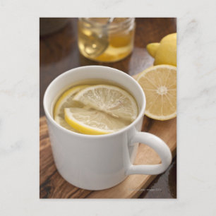 Postal remedio para la gripe y el frío en casa; limones y