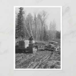 Postal Retiran a fotógrafo de barro