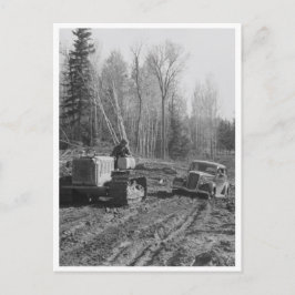 Postal Retiran a fotógrafo de barro