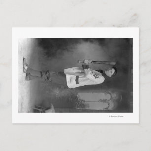 Postal Retrato de jugador de béisbol con bate