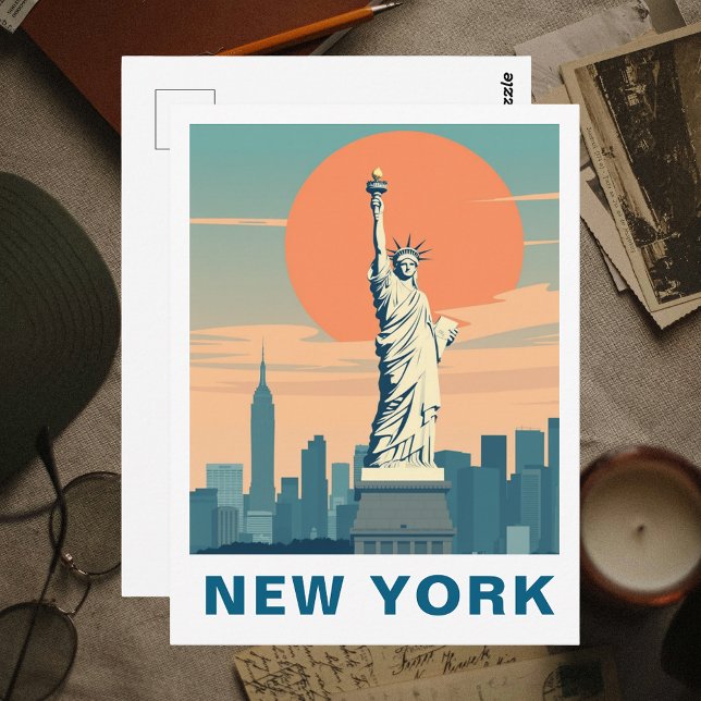 Postal Retro Statue of Liberty New York City Travel (Retro Statue of Liberty New York City Travel Postcard
)