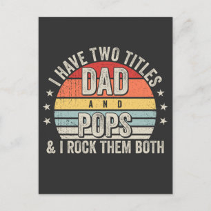 Postal Retro Tengo Dos Títulos Papá y Pops