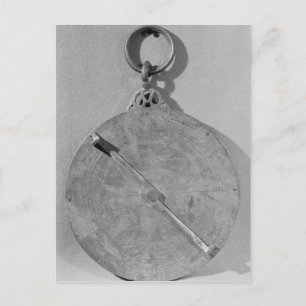 Postal Reverso de un astrolabio morisco, de Córdoba