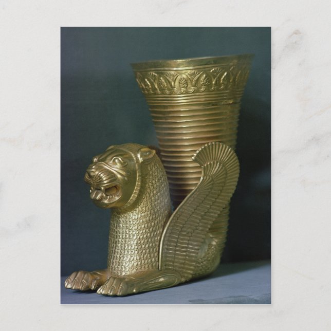 Postal Rhyton en forma de león-monstruo sentado (Anverso)