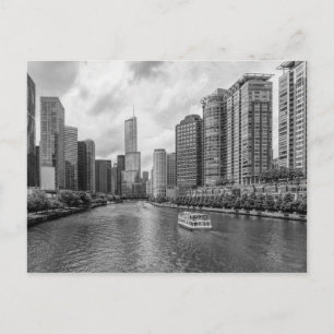 Postal Río Chicago Y Escala De Grises De La Torre Trump