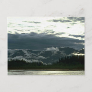 Postal Río Nahanni en el Valle de Deadman, NWT, Canadá