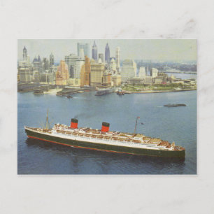 Postal RMS Queen Elizabeth navegando por el puerto de Nue